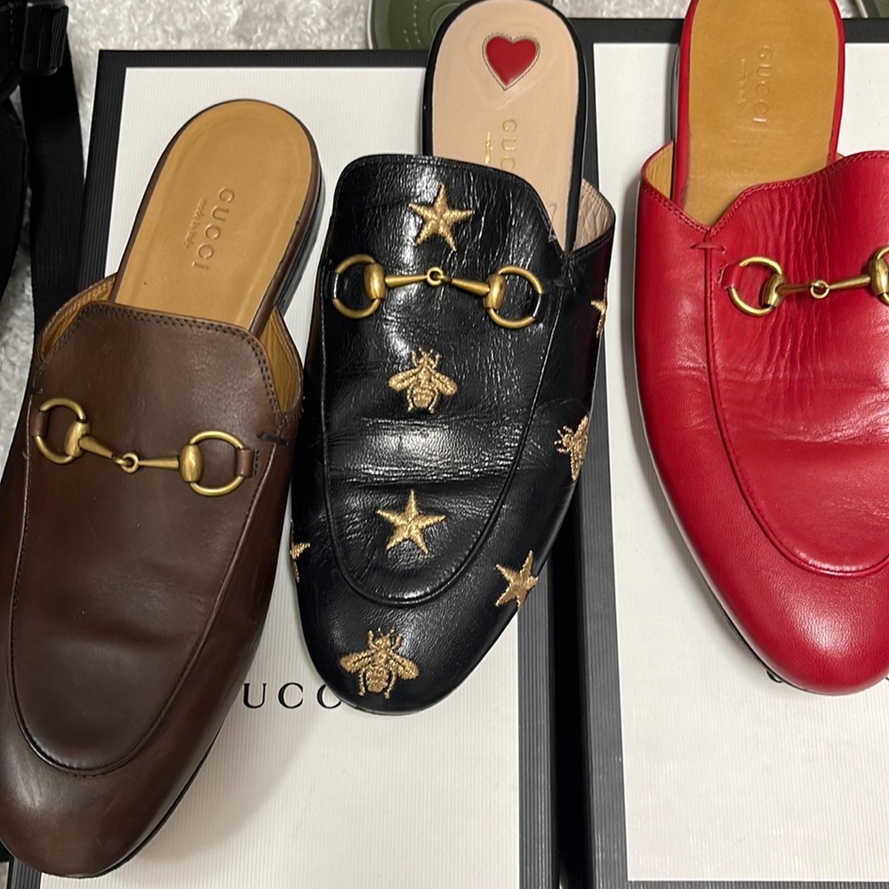 Gucci Jordaan Bee Loafers